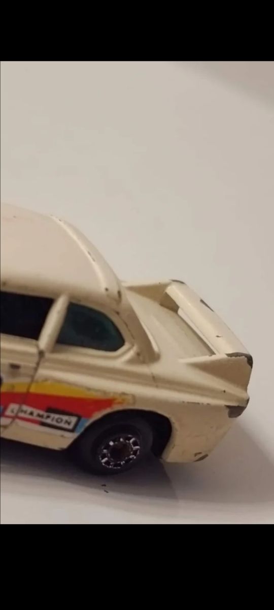 *BMW 3.0 CSL GUILOY 1/64