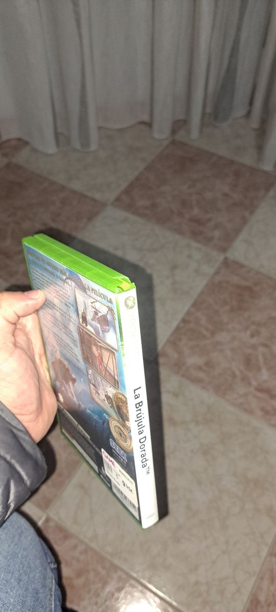 La brújula dorada 360