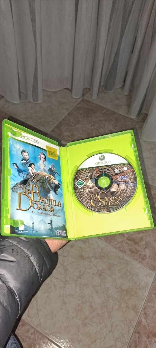 La brújula dorada 360