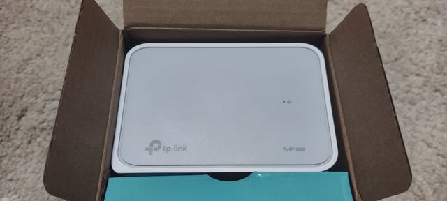 Switch tp-link10 100Mbps