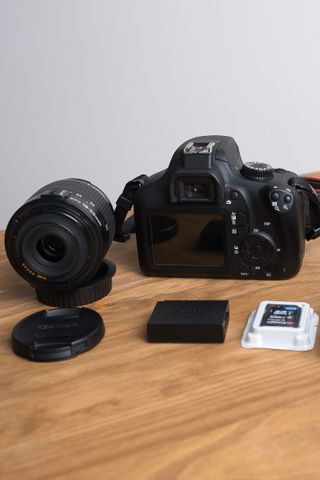 ocasion Canon 4000D + 2 Lentes + Extras + regalos