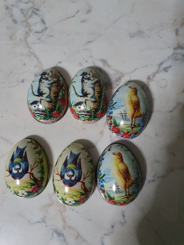 4 Huevos de pascua antiguos