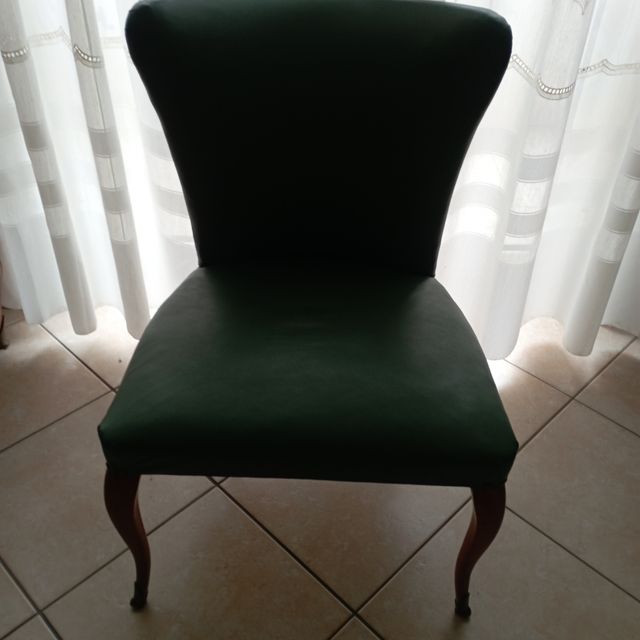 Set Sedie antiche più Puff coordinato