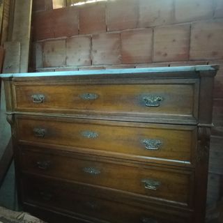 Comò Antico con marmo sopra Vintage