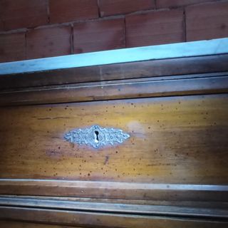 Comò Antico con marmo sopra Vintage