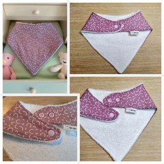 Baberos tipo badana suaves y absorbentes