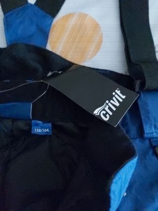 Pantalón esquí con etiqueta