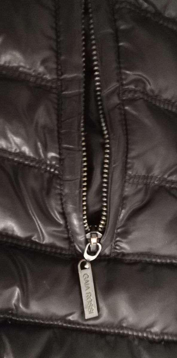 Piumino Donna taglia 44 cerniera da sostituire