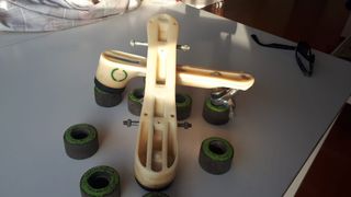 Plantillas y ruedas SKATER