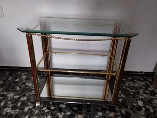 Mesa cristal televisión