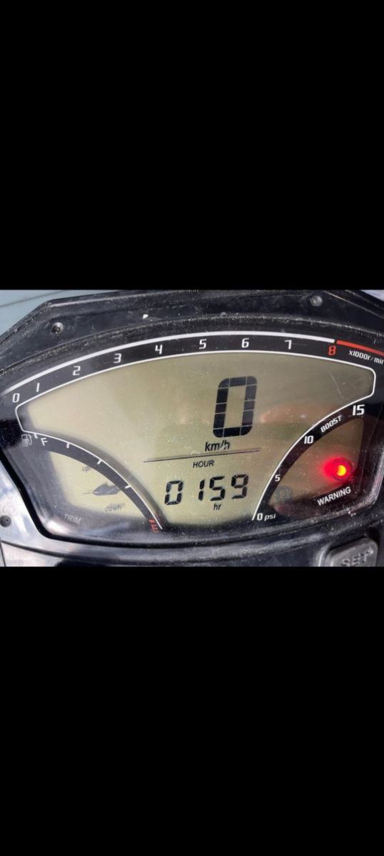 Se vende marcador kawasaki 300 ultra