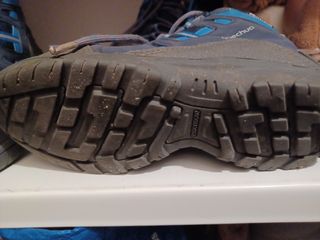 Botas montaña y nieve niño