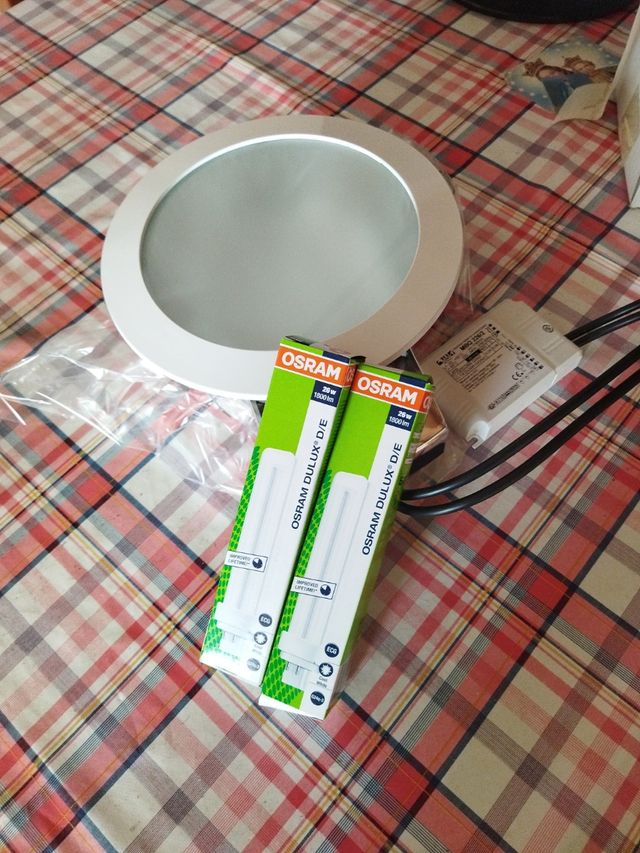 Foco empotrable compacto Arkos blanco