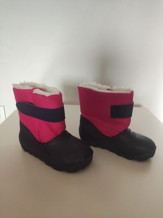 Descansos/botas niene niña