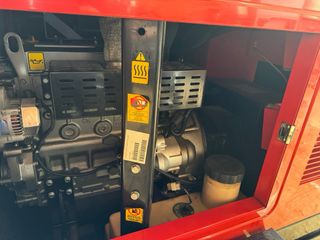 GRUPO ELECTROGENO 30 kva con carro