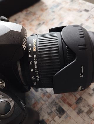 Cámara Digital Nikon D70S