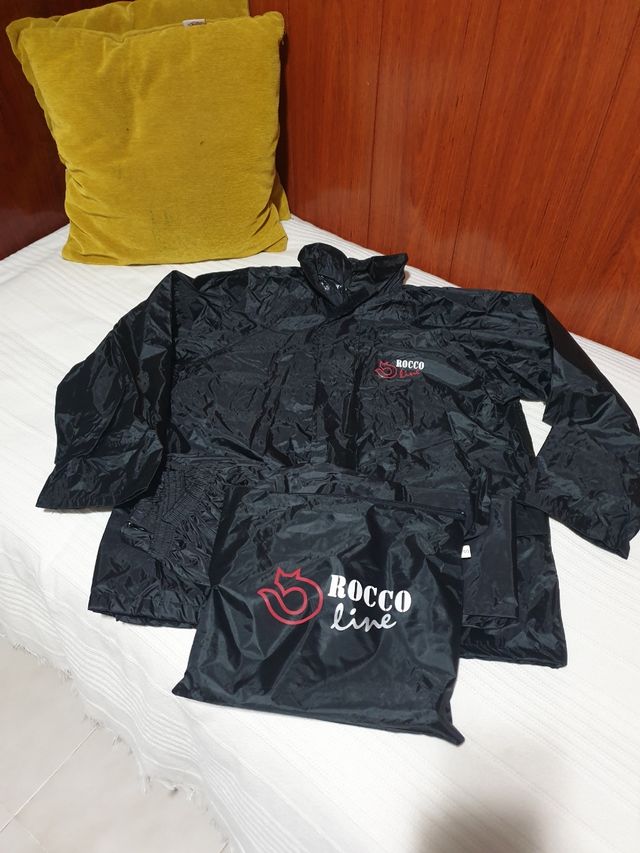 Ropa de agua para motos