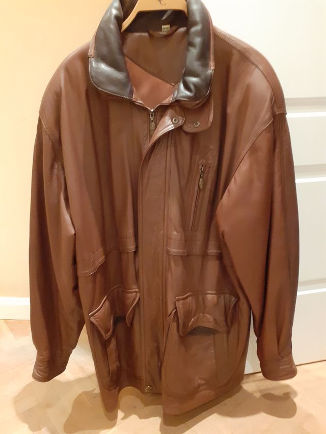 Cazadora de cuero