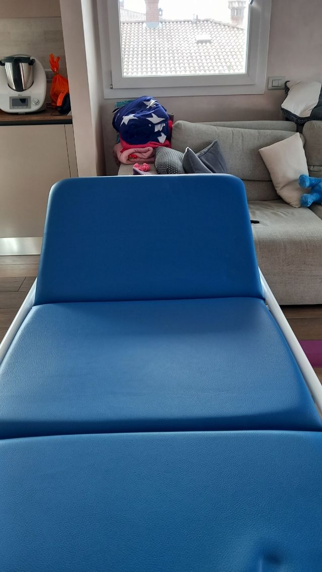 Lettino fisioterapia nuovo