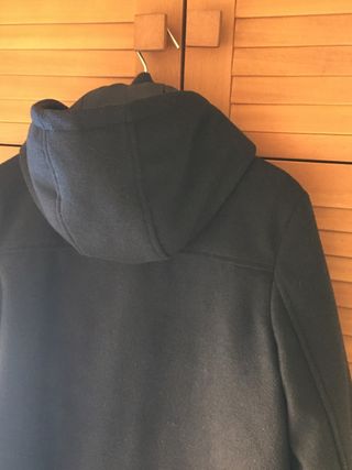 ABRIGO NIÑO DE PAÑO CON CAPUCHA