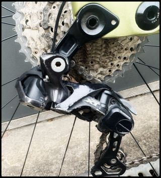 Bicicleta MTB XC Stevens Jura carbono ES Di2