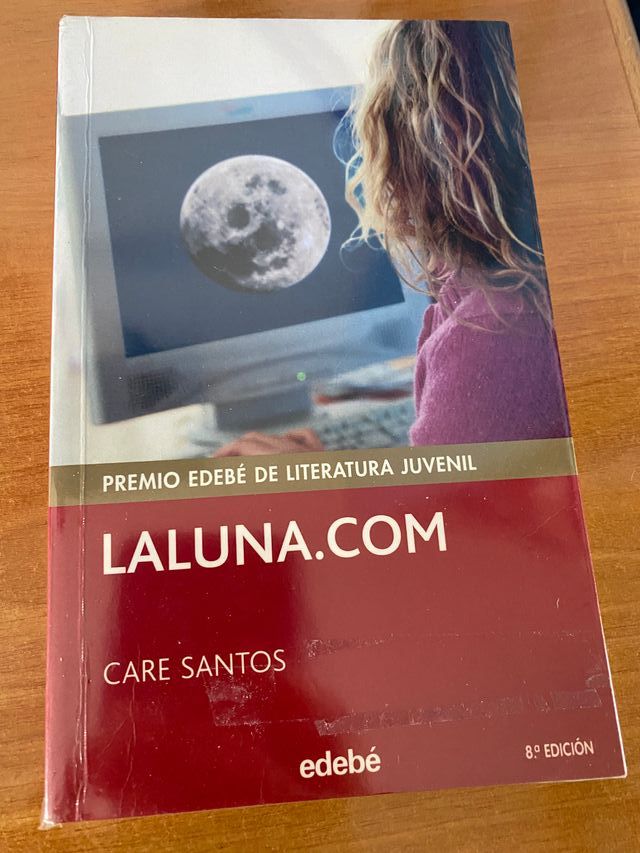LaLuna.com de Care Santos