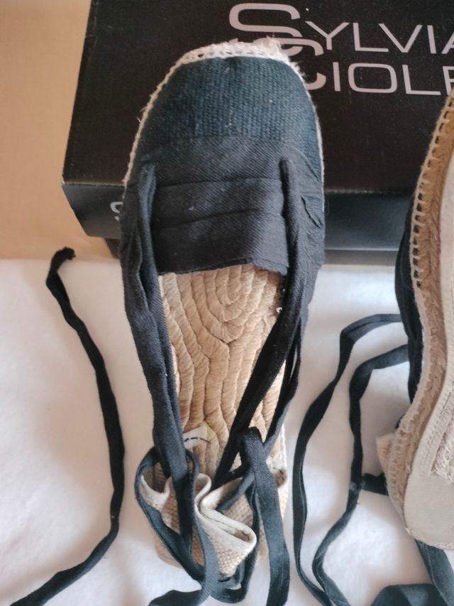 Alpargata negra fallero