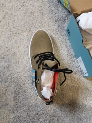Calzado hombre Toms 40.5 nuevo