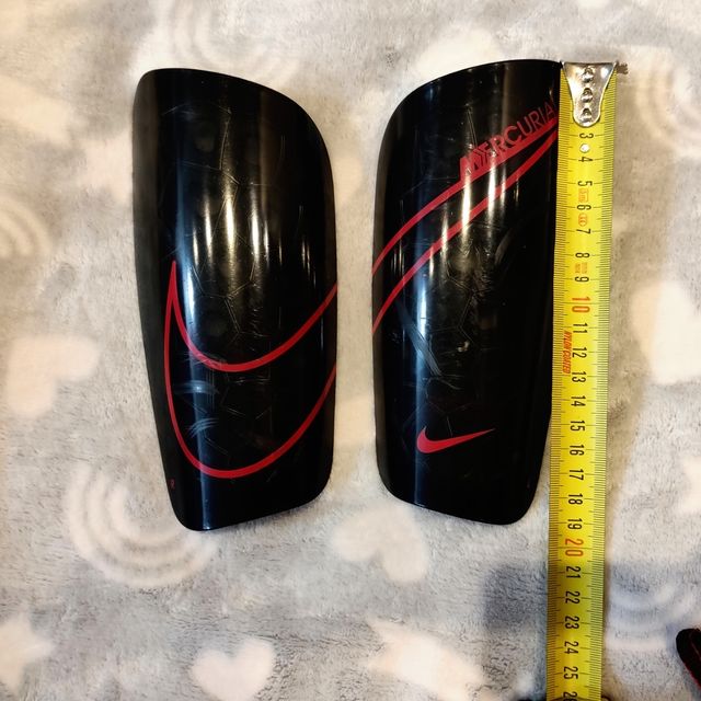 Espinilleras fútbol Nike Mercurial  L