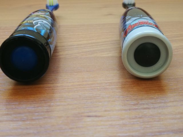 Cepillos dientes eléctricos Marvel