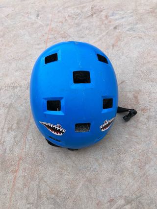 casco niño Talla  47-52 Azul