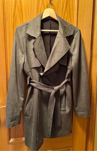 gabardina caqui efecto ante
