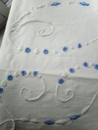 Juego cama bordado y puntilla