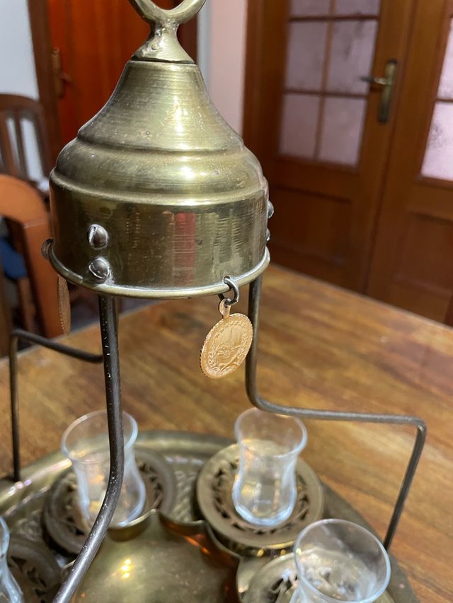 Juego de te arabe con bandeja de bronce