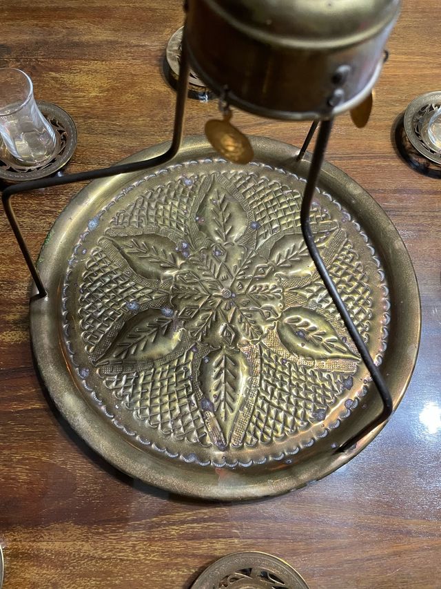 Juego de te arabe con bandeja de bronce