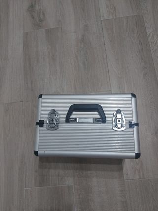 Maletín de aluminio
