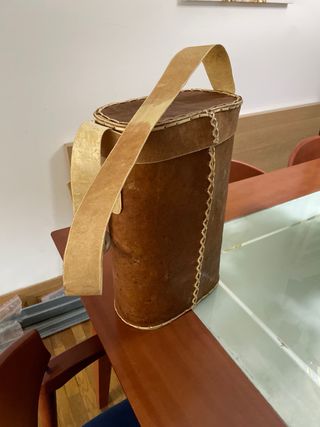 Porta Termo Rustico Rigido en Cuero Natural