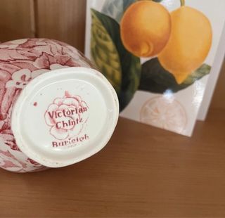 Tetera y creamer Burleigh oportunidad
