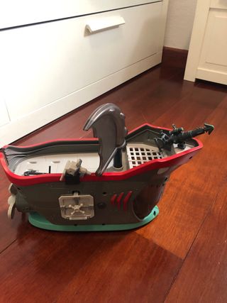 barco y complentos mutant busters