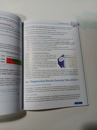 Permiso B, libro coche de autoescuela.