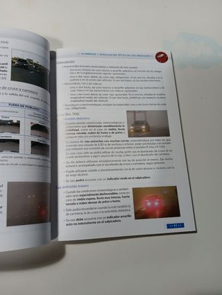 Permiso B, libro coche de autoescuela.