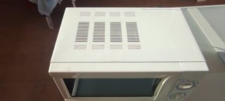 MICROONDAS BLANCO ORBEGOZO