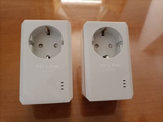 ADAPTADOR DE RED TP-LINK red eléctrica