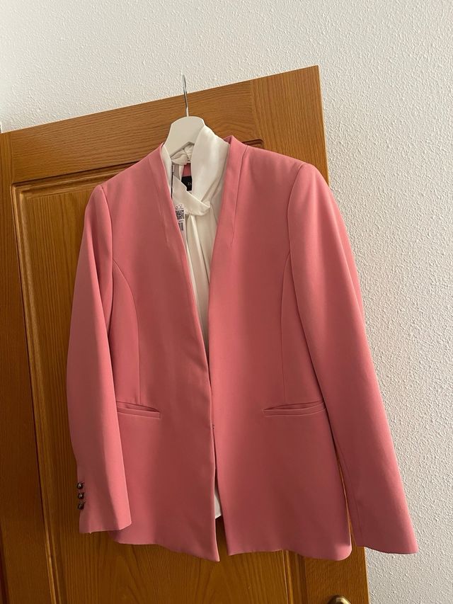 Chaqueta y/o blusa 5€ cada pieza