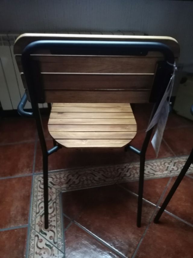 Sillas de hierro y MADERA