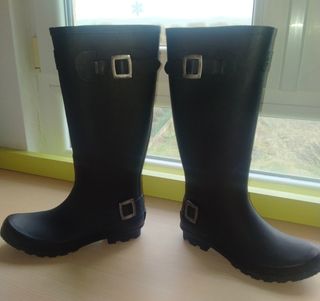 Botas de agua N° 37.