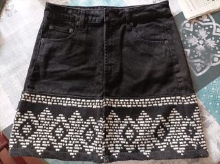 Falda tejana negra