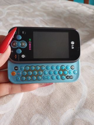 cellulare LG a calcolatrice funzionante