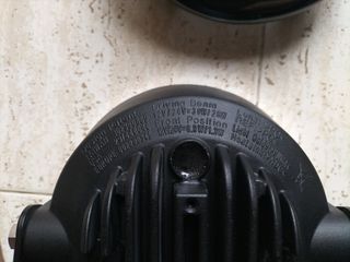 FOCOS LED POSICION-LARGO ALCANCE TRP