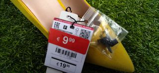 Zapato tacón ante amarillo